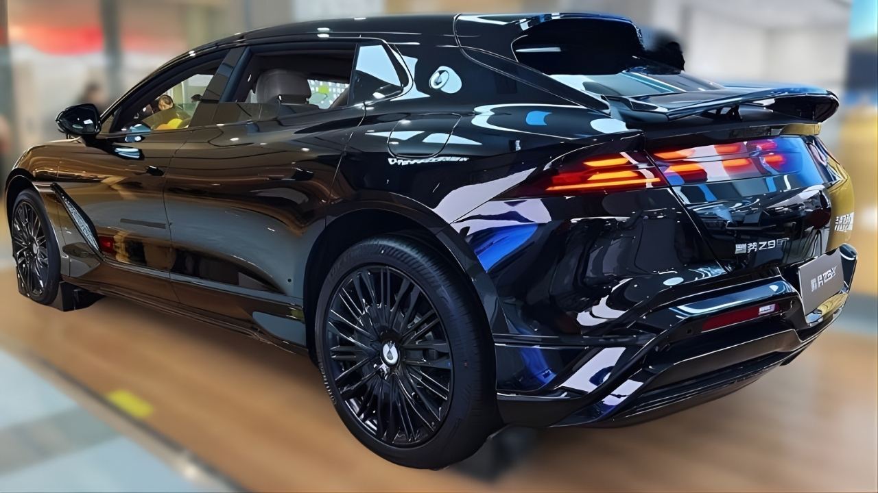 BYD Denza Z9 GT 2026 Ultimate Trim Boasts 710 kW Output And 3.4s Acceleration